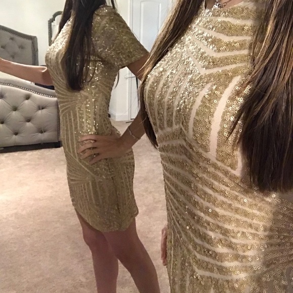 ✨FLASH SALE!!✨5⭐️NEW NUDE GOLD SEQUIN PERFECT PARTY DRESS - Picture 3 of 4